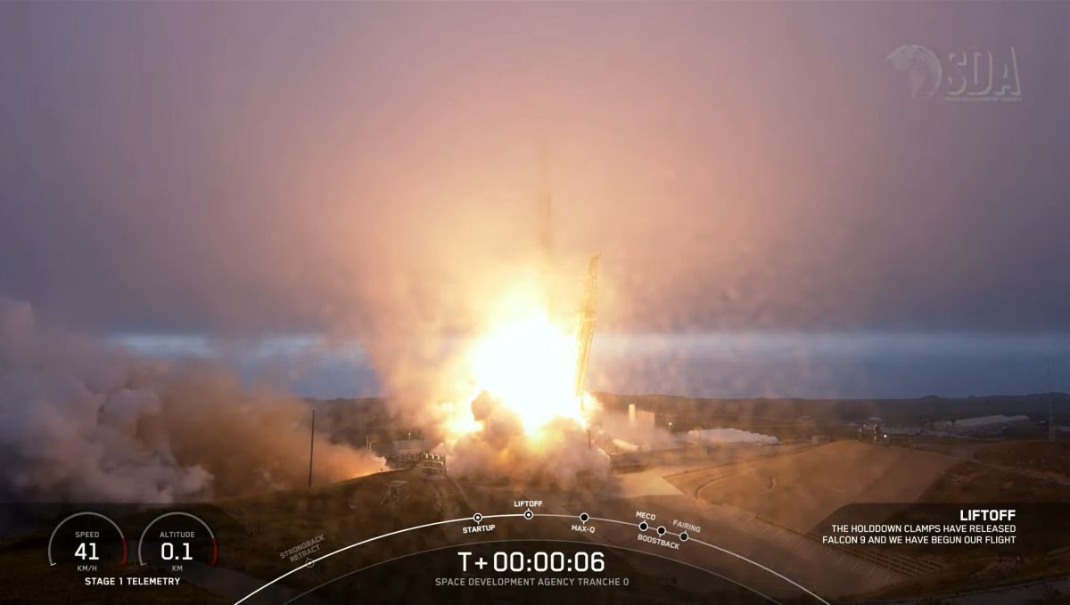 SpaceX вивела на орбіту 10 супутників Tranche 0 для Космічних сил США